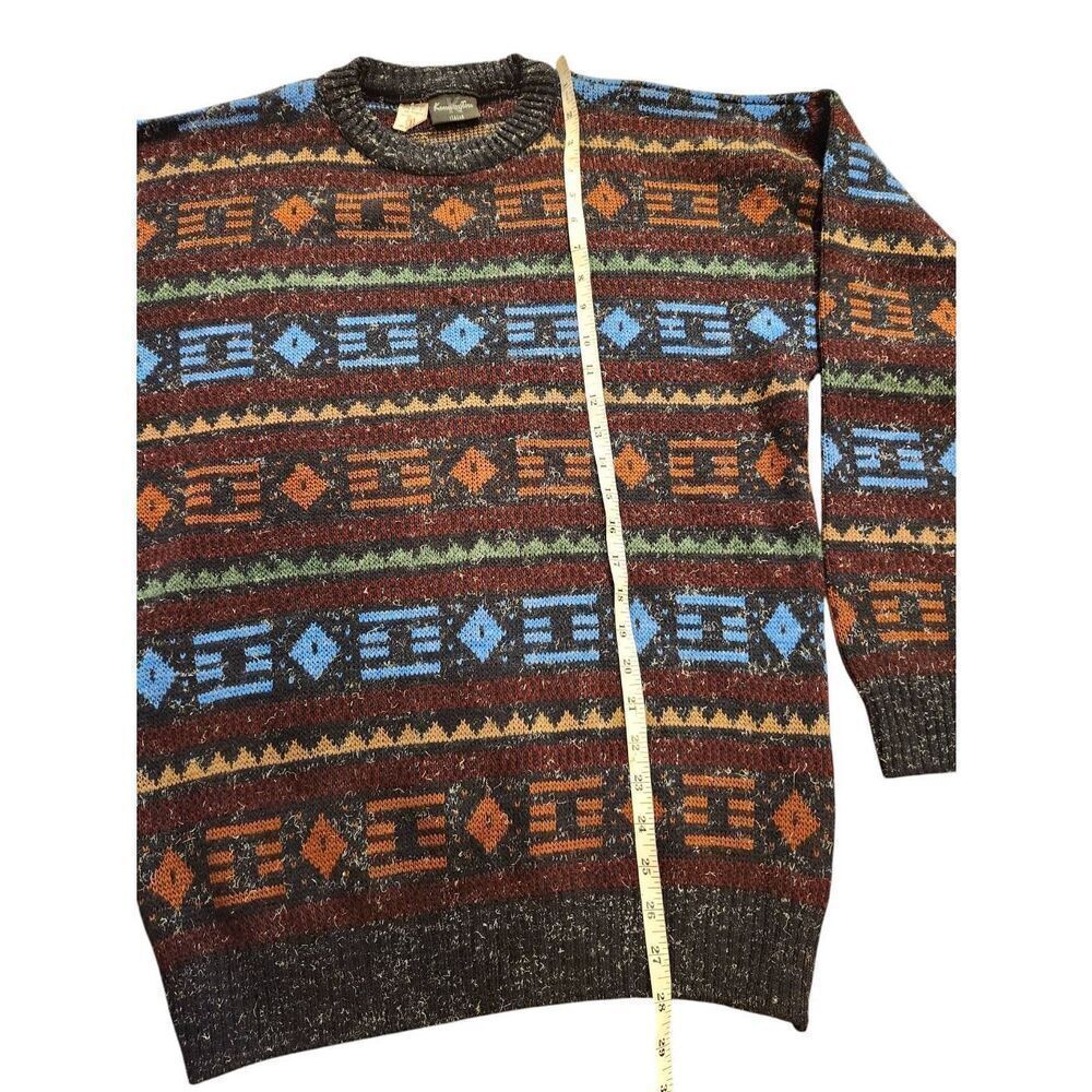Men's Multicolor Patterned Sweater - Picture 3 of 6